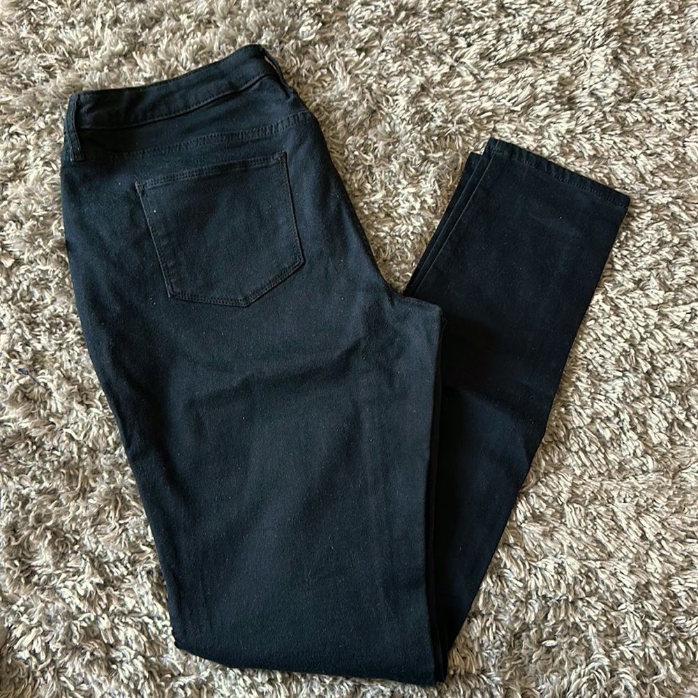 ✨⬛️Slim fit black ankle-length jeans 👖⬛️✨